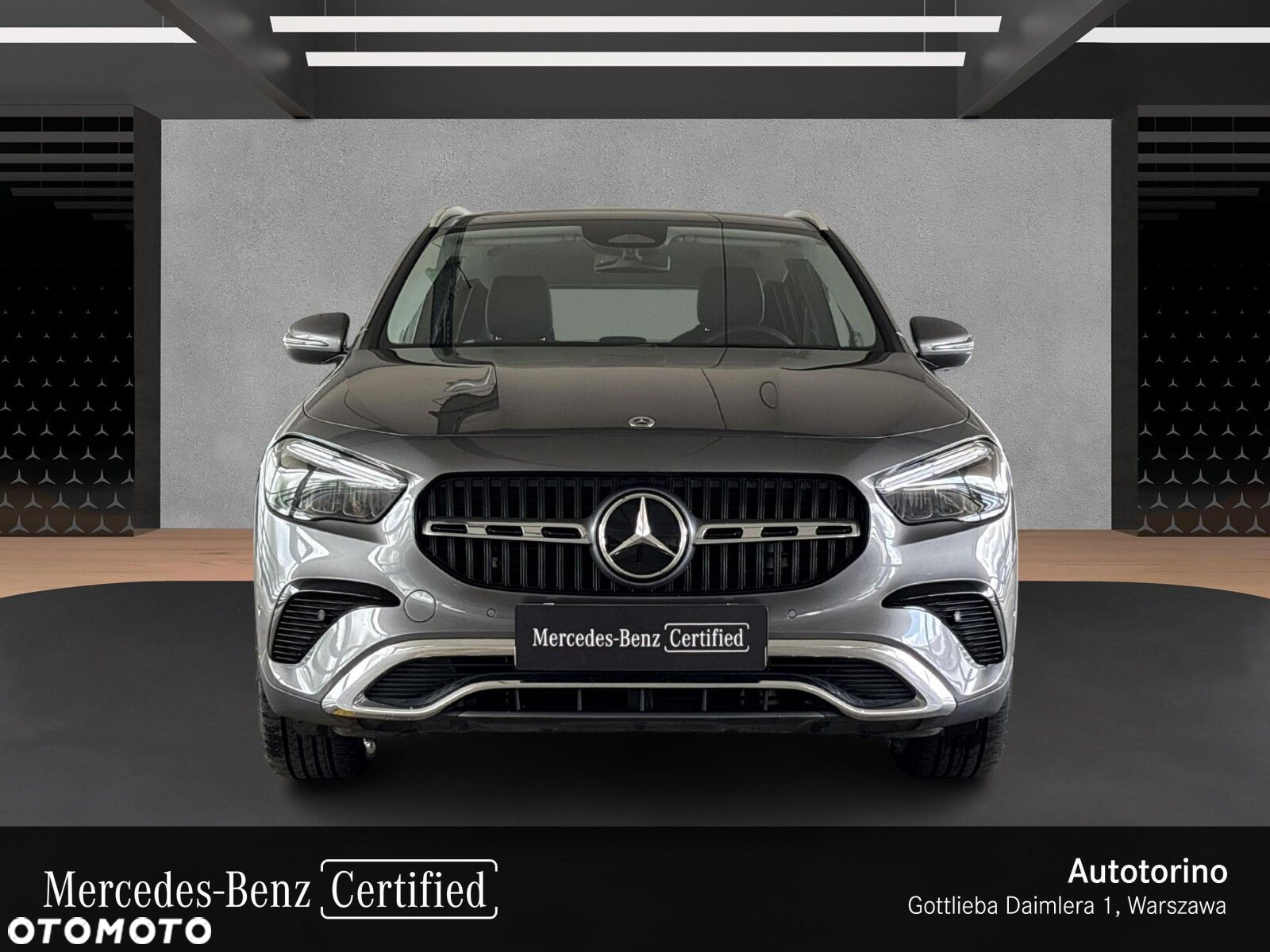 Mercedes-Benz GLA - 8