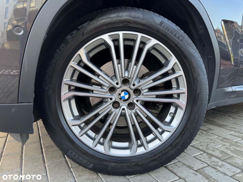 BMW X3 xDrive20d Luxury Line - 34