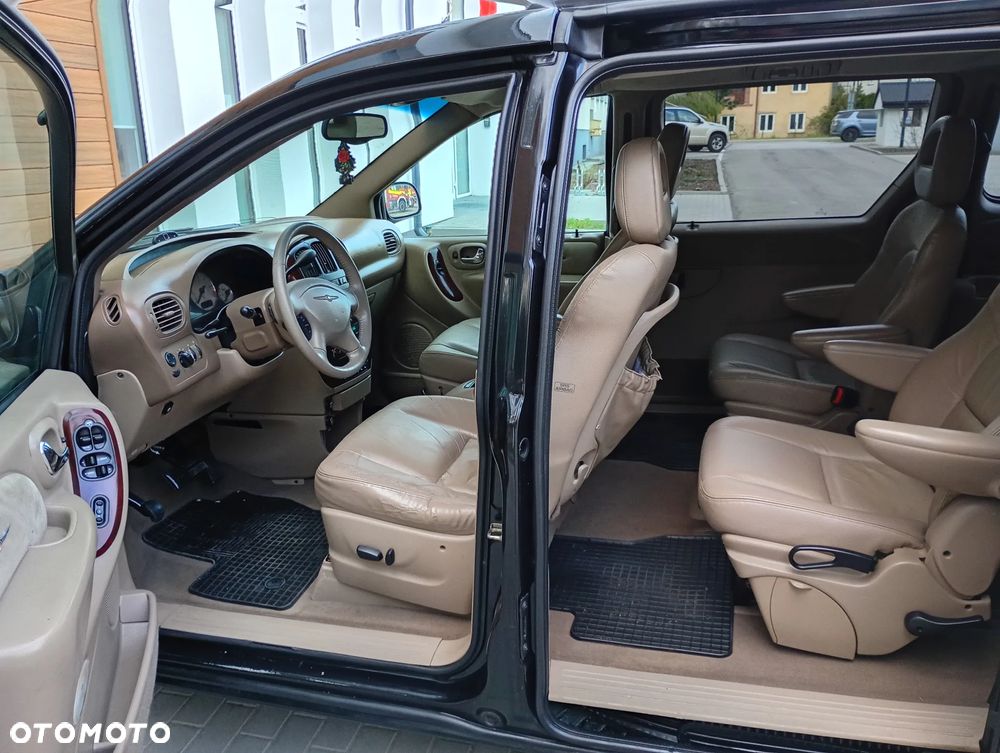 Chrysler Grand Voyager 3.3 Limited - 26