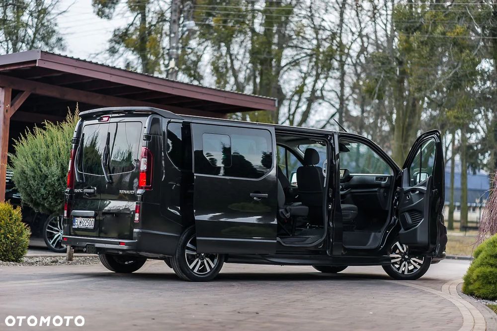Renault Trafic 2.0 dCi EDC - 11