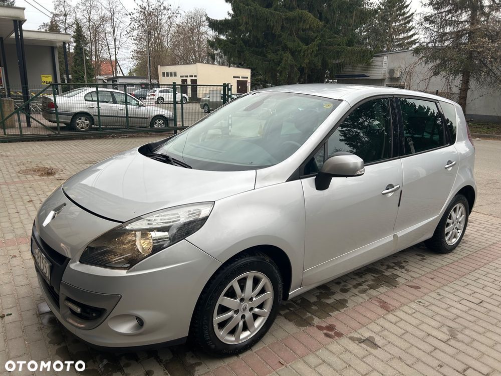 Renault Scenic 1.5 dCi Emotion - 2