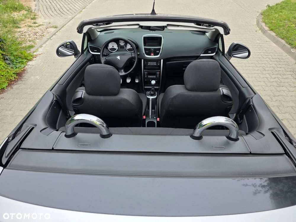 Peugeot 207 CC 1.6 Intense - 20