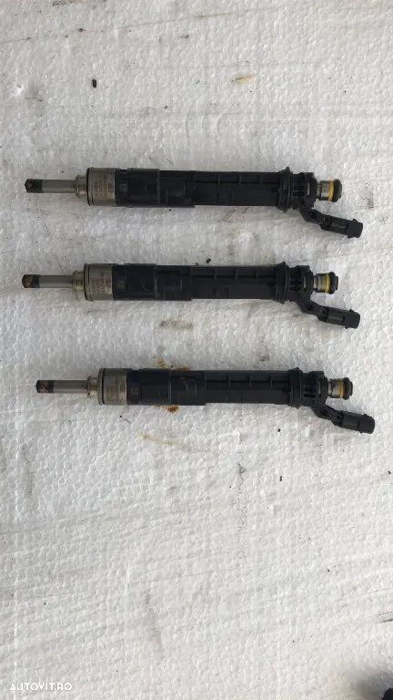 Injector combustibil 1.3 TCE Mercedes A class w176, Dacia Duster, Nissan Qashqai 166001525R A2820701000 - 1