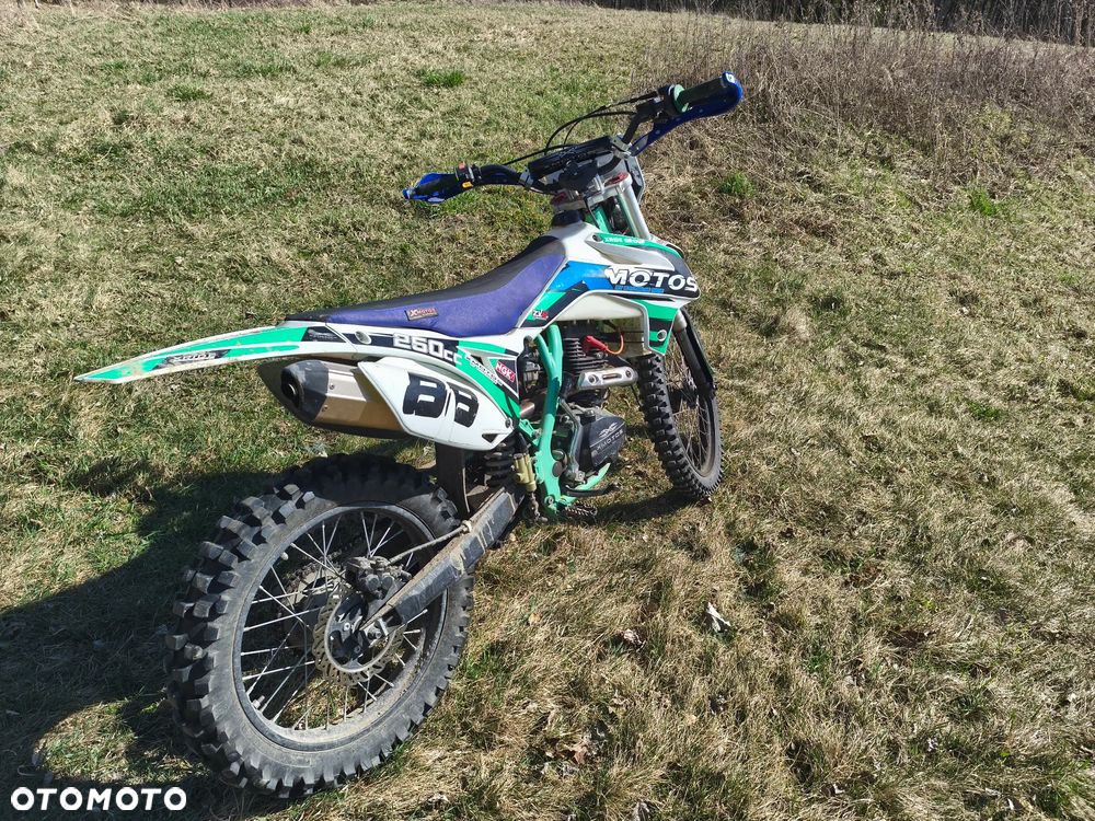 XMOTOS XB88 - 2