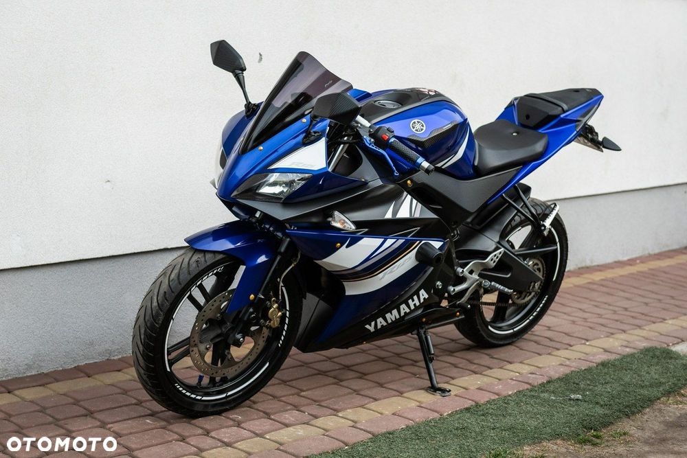 Yamaha YZF - 6