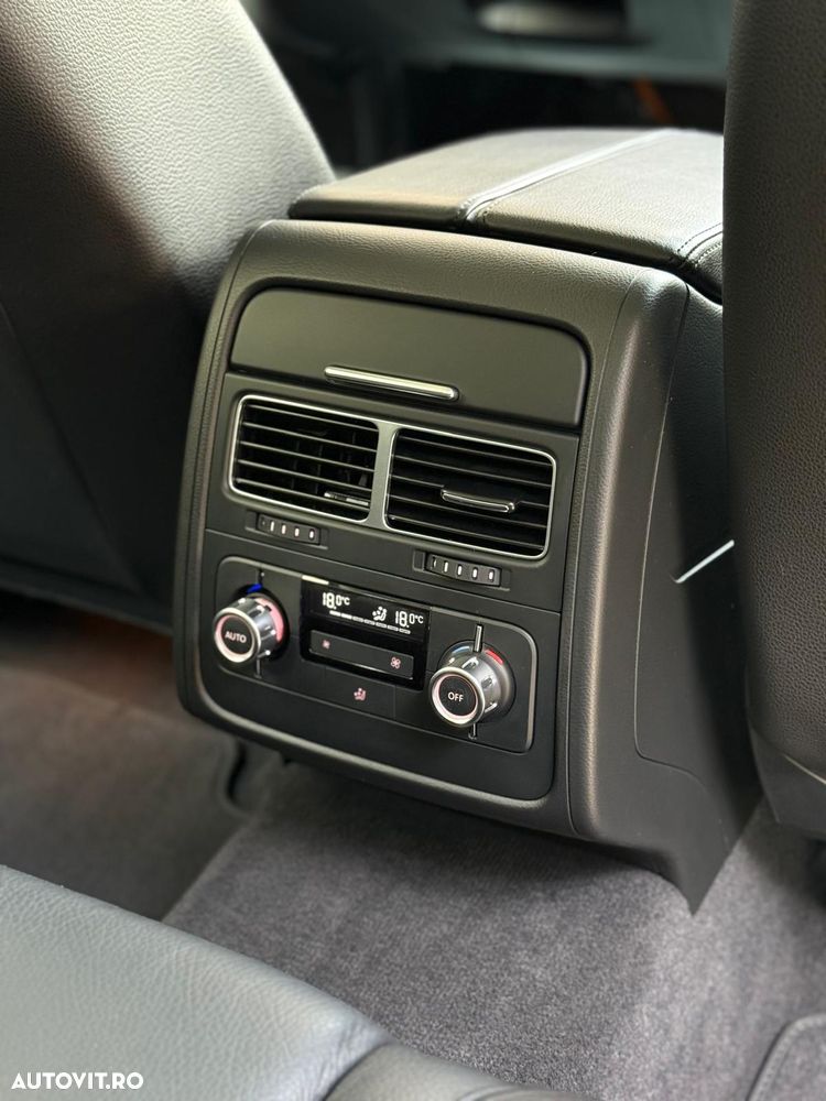 Volkswagen Touareg - 9