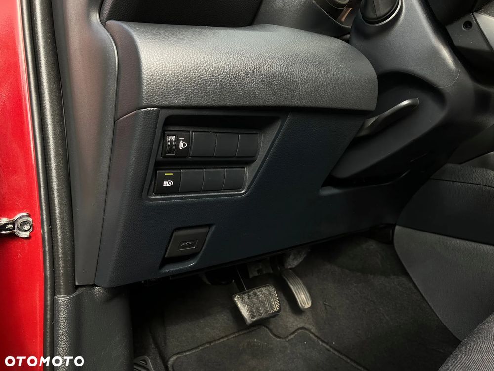 Toyota Yaris - 30