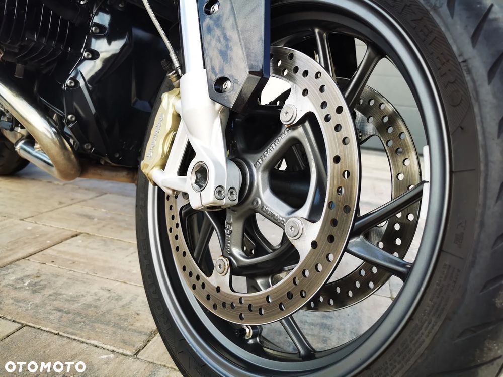 BMW R - 25