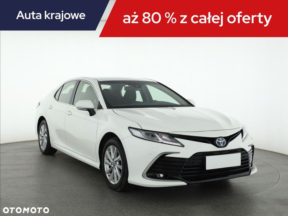 Toyota Camry 2023 photo 2