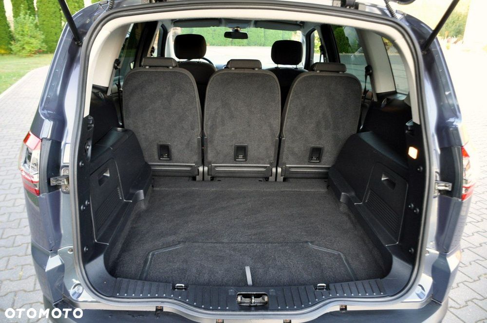 Ford S-Max - 37