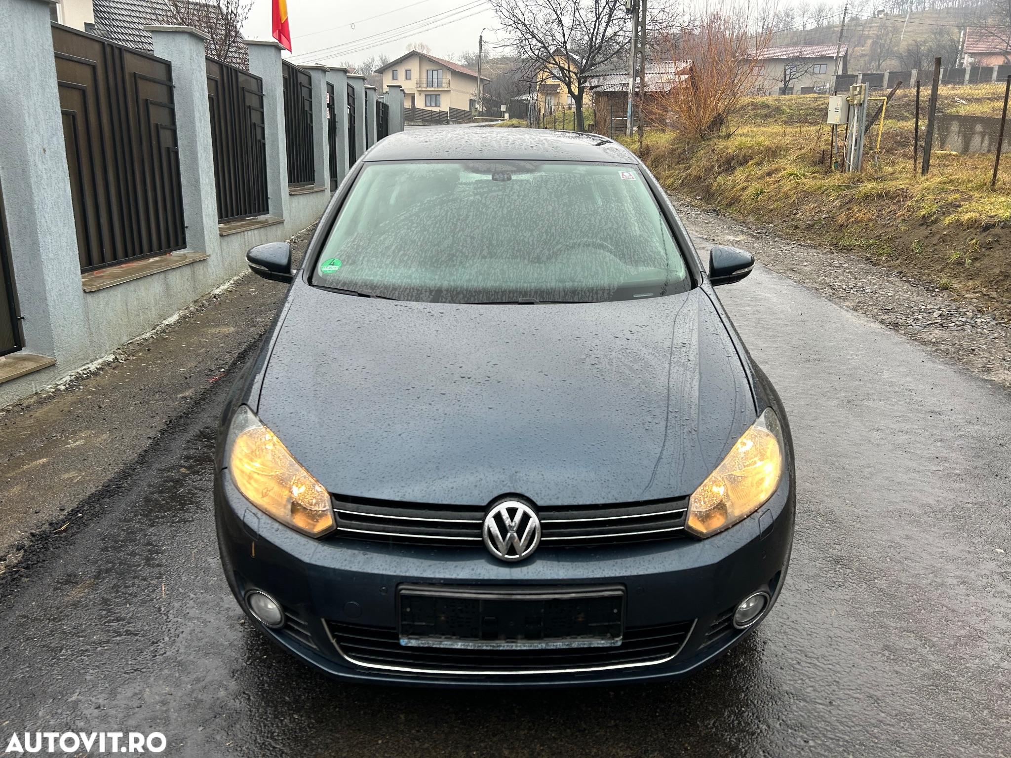 Volkswagen Golf - 5