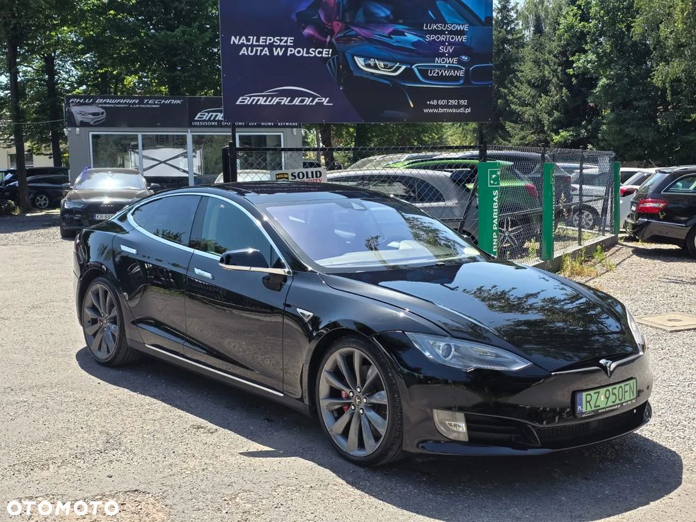 Tesla Model S 85 - 4