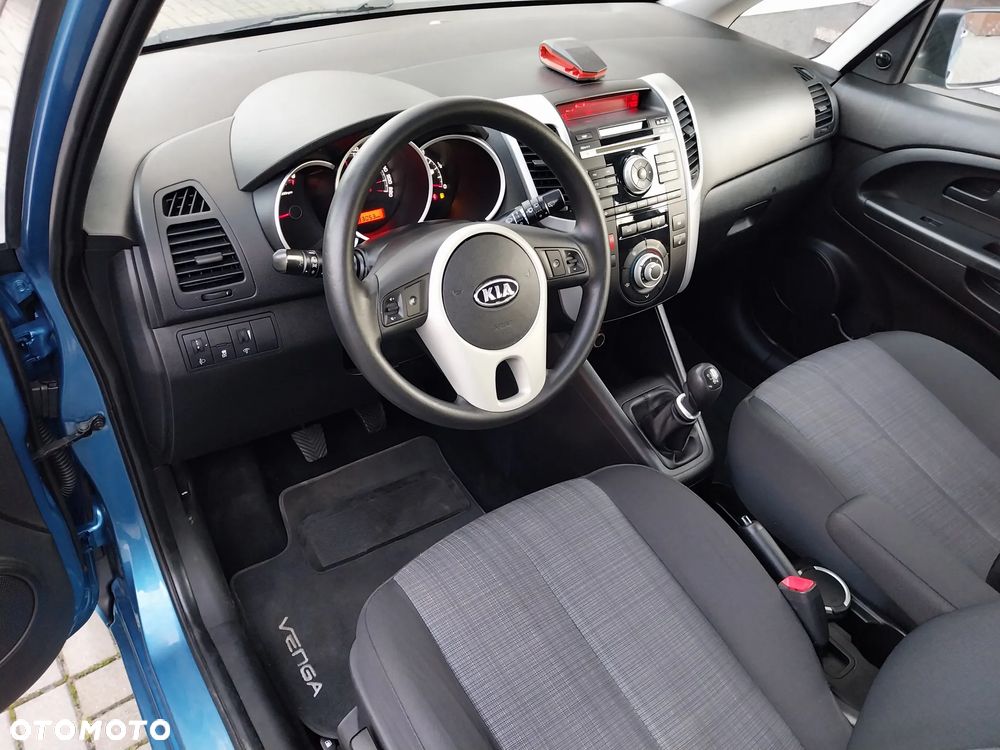 Kia Venga 1.4 L - 15