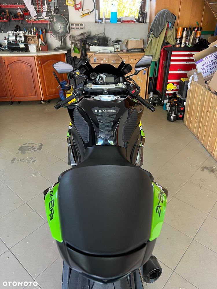 Kawasaki ZXR - 7