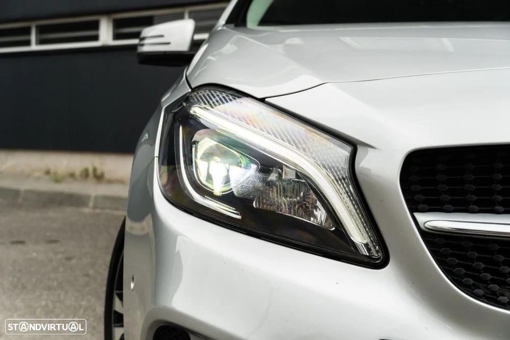 Mercedes-Benz A 180 d Style Plus Aut. - 38