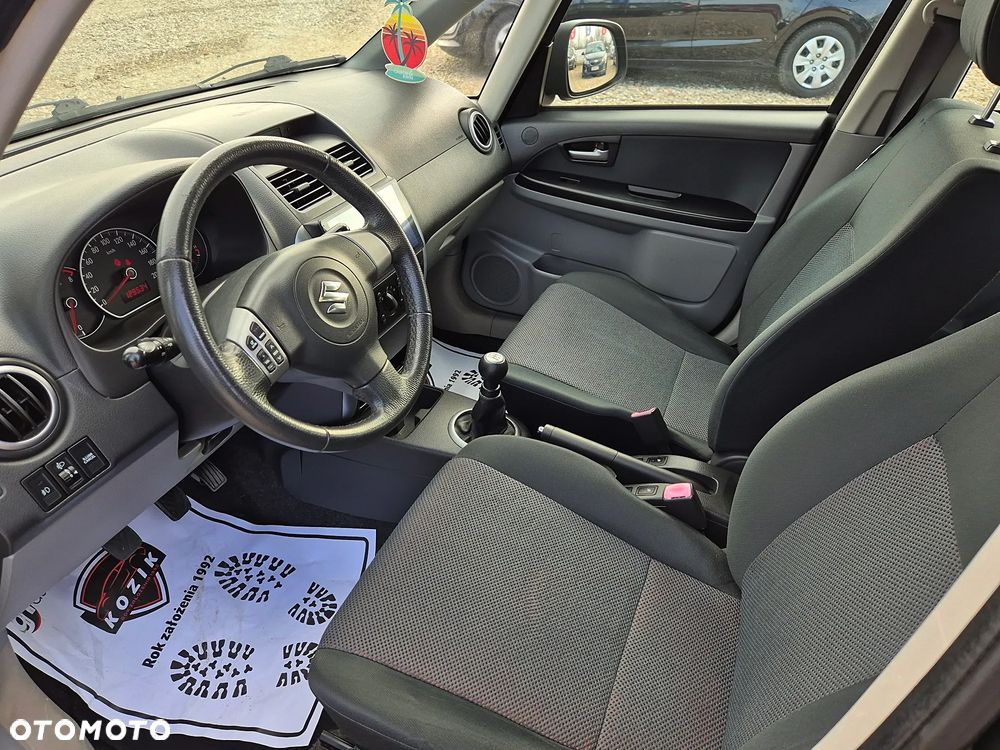 Suzuki SX4 1.5 - 14