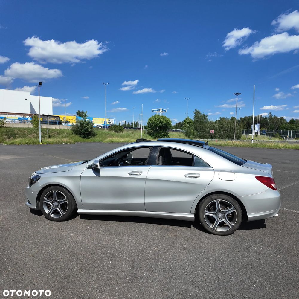 Mercedes-Benz CLA 250 4Matic 7G-DCT - 5