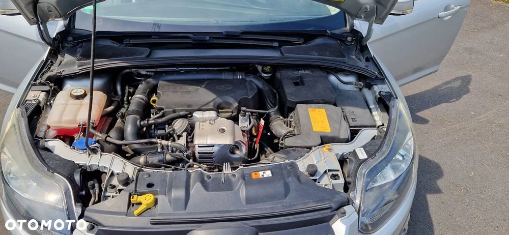 Ford Focus Turnier 1.0 EcoBoost Start-Stopp-System Champions Edition - 30