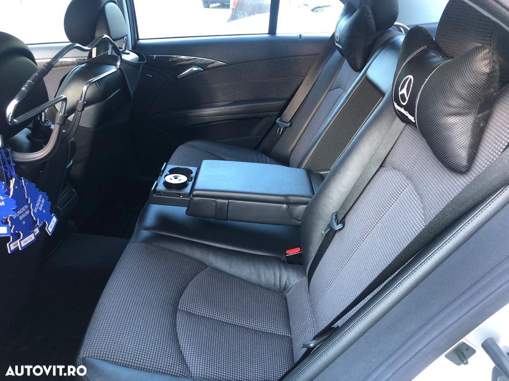 Mercedes-Benz E 200 KOMPRESSOR Automatik Avantgarde - 3