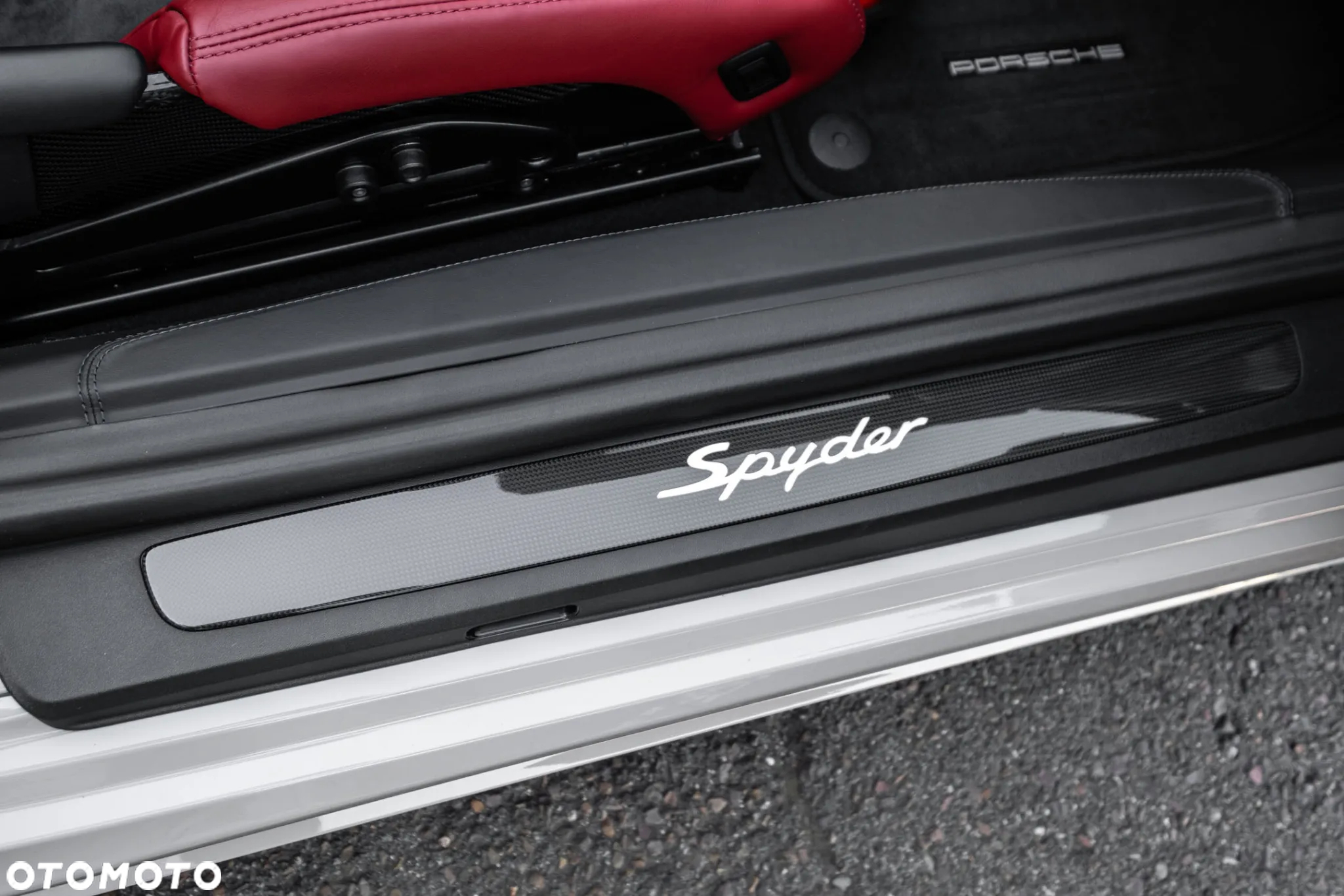 Porsche 718 Boxster Spyder - 39