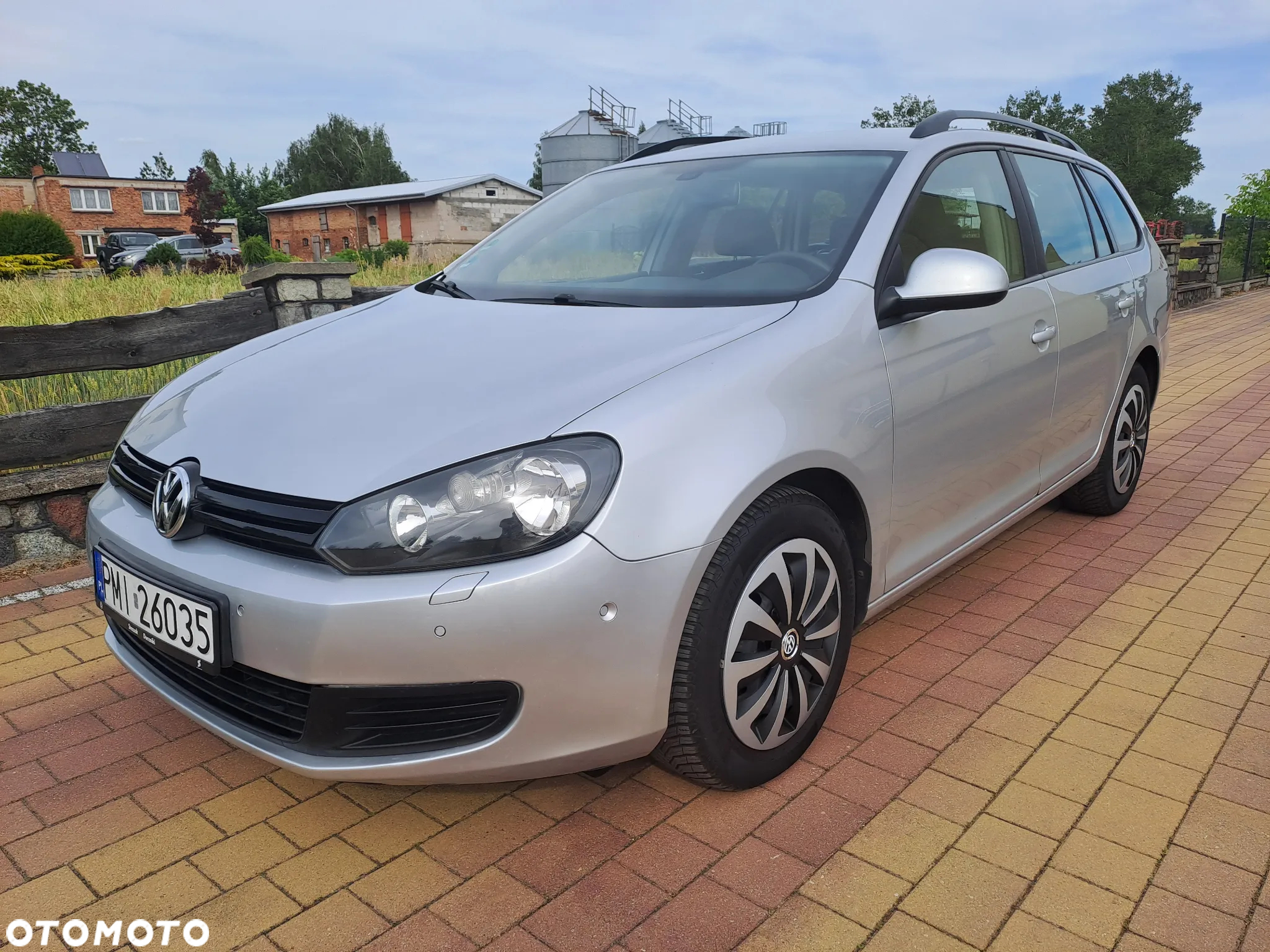 Volkswagen Golf 1.6 TDI BlueMotion Technology Comfortline - 5