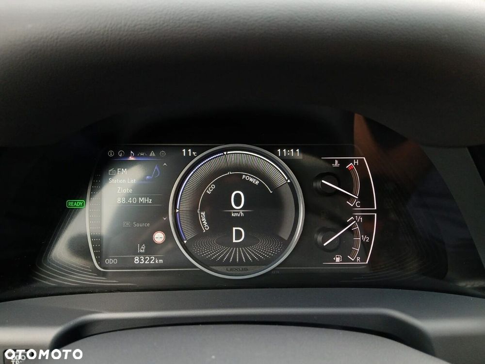 Lexus ES 300h Business Edition - 29