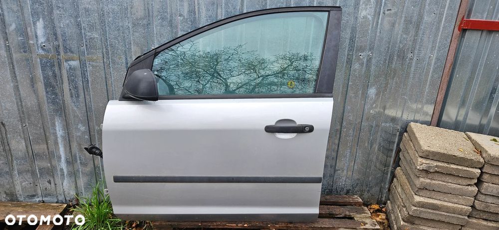Drzwi przednie lewe srebrne Ford Focus Mk2 03 (bez malowania) - 1