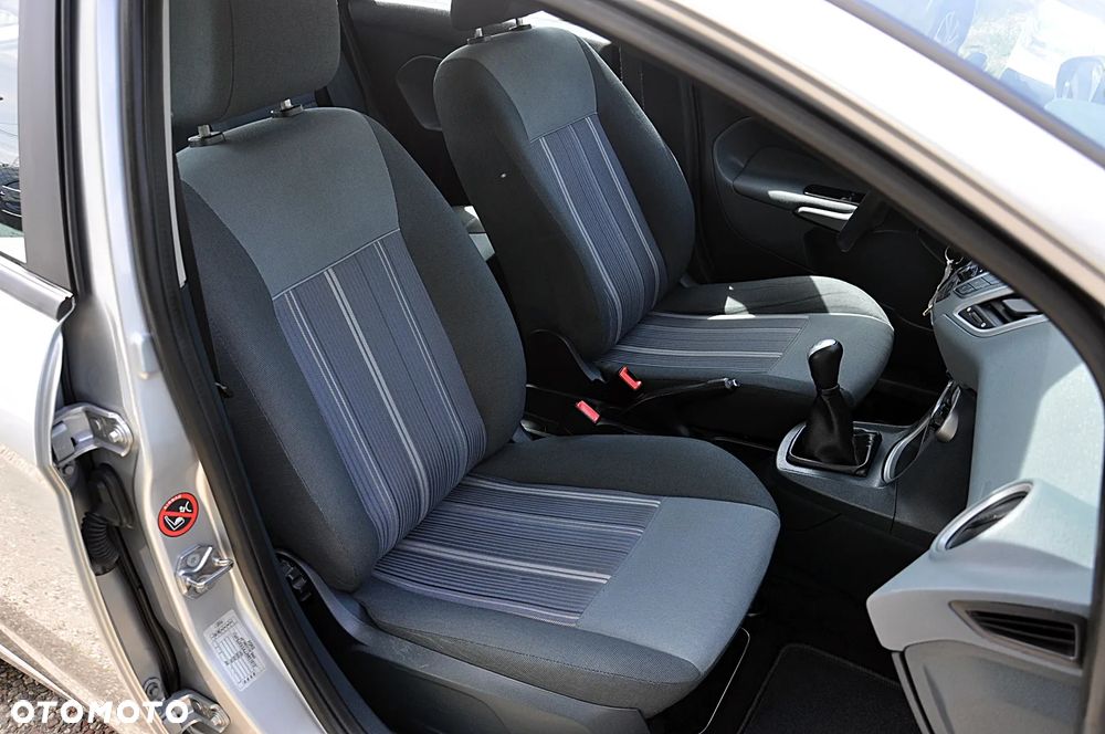 Ford Fiesta 1.25 Silver X - 25