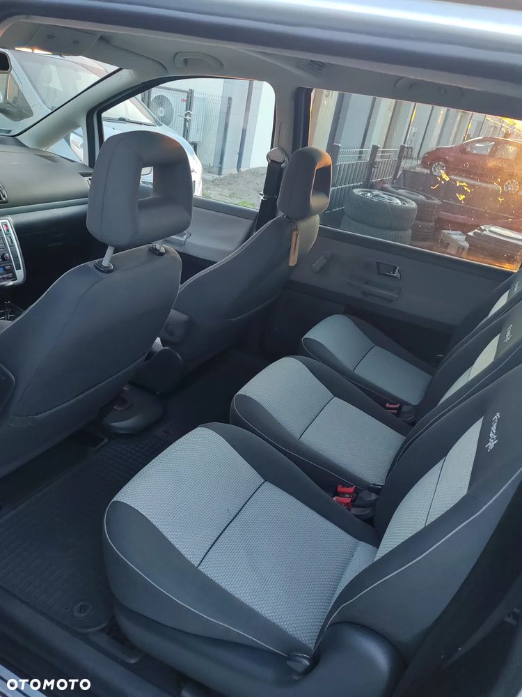 Volkswagen Sharan 1.9 TDI Automatik Freestyle - 8