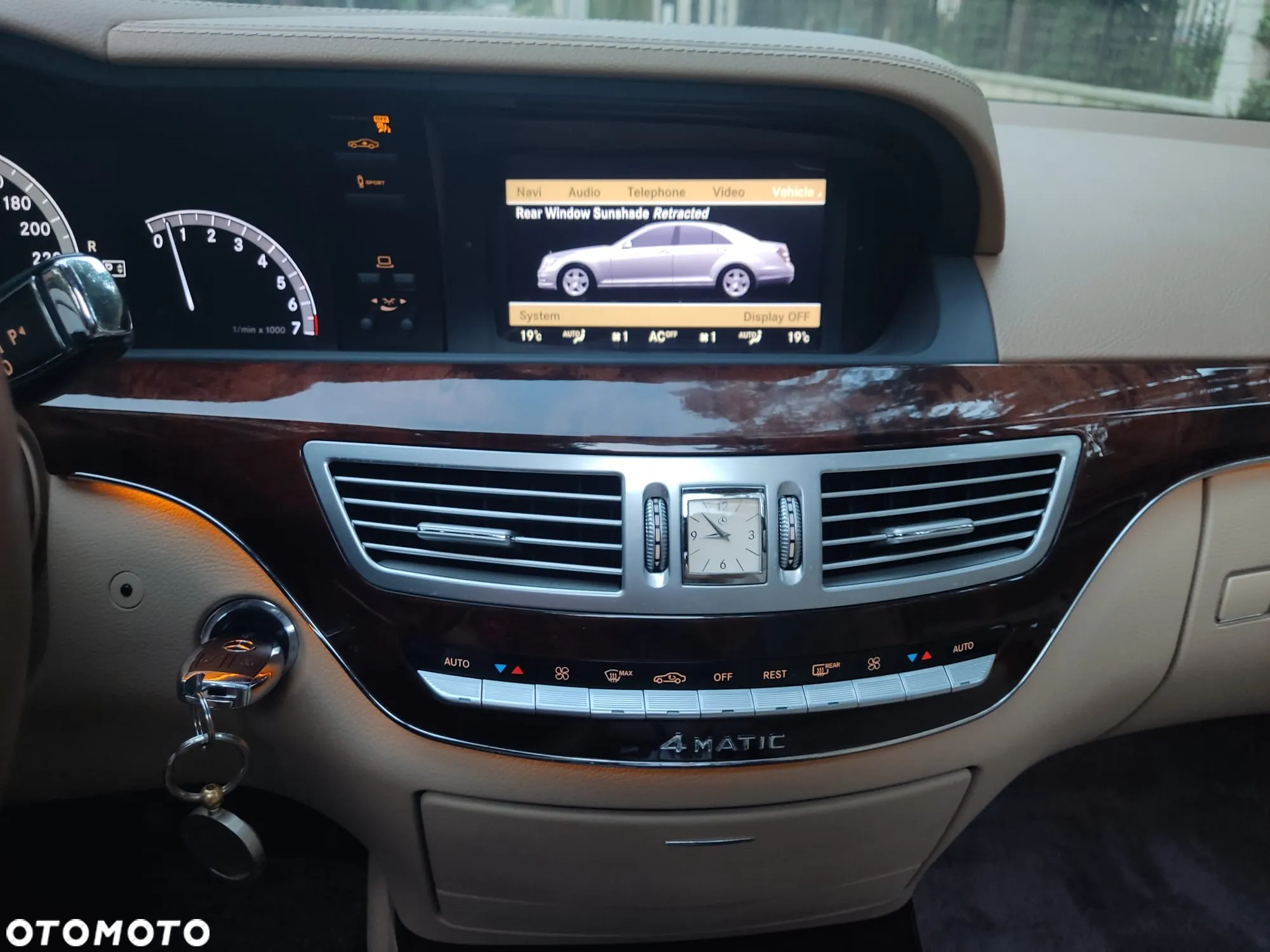 Mercedes-Benz Klasa S 500 L 4Matic 7G-TRONIC - 13