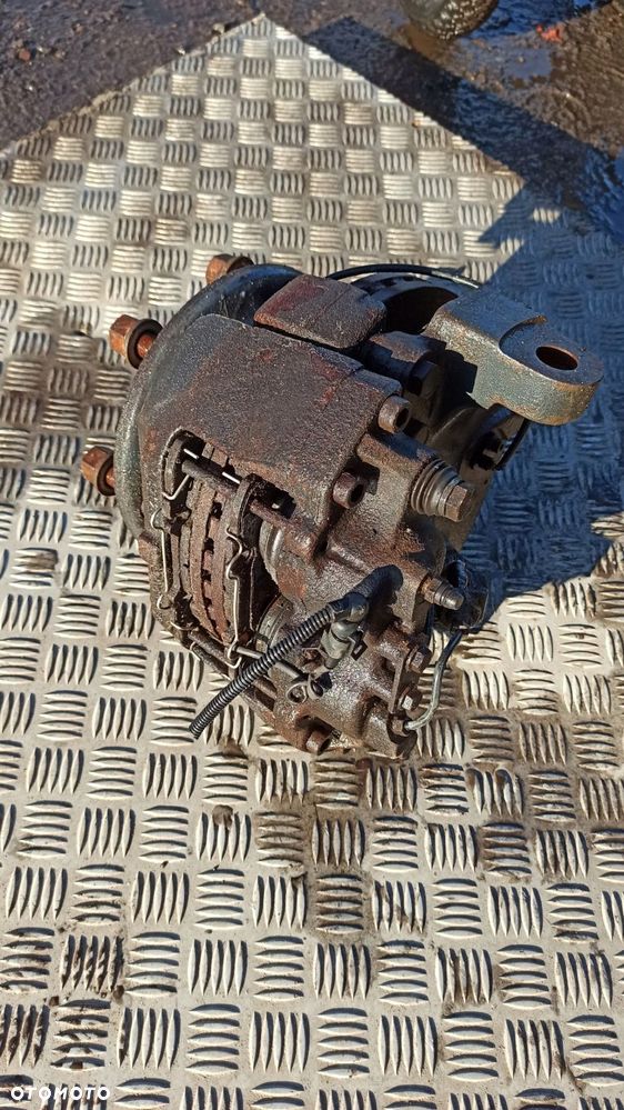 zwrotnica lewa przód iveco 65c 70c bliźniak 11+ - 3