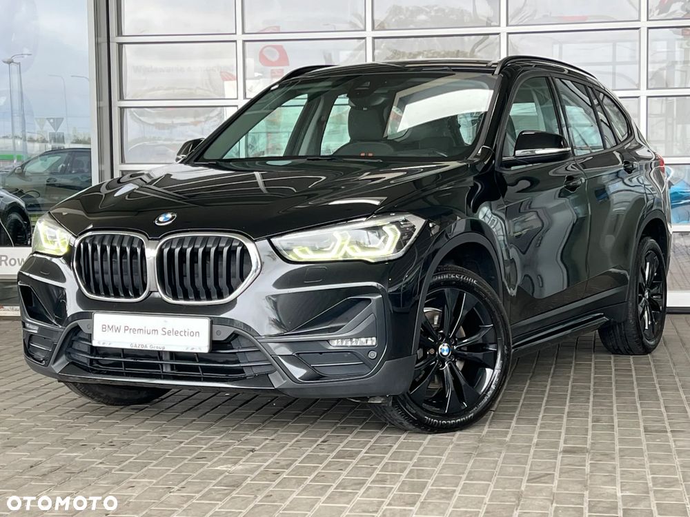 BMW X1 sDrive18d Sport Line - 1
