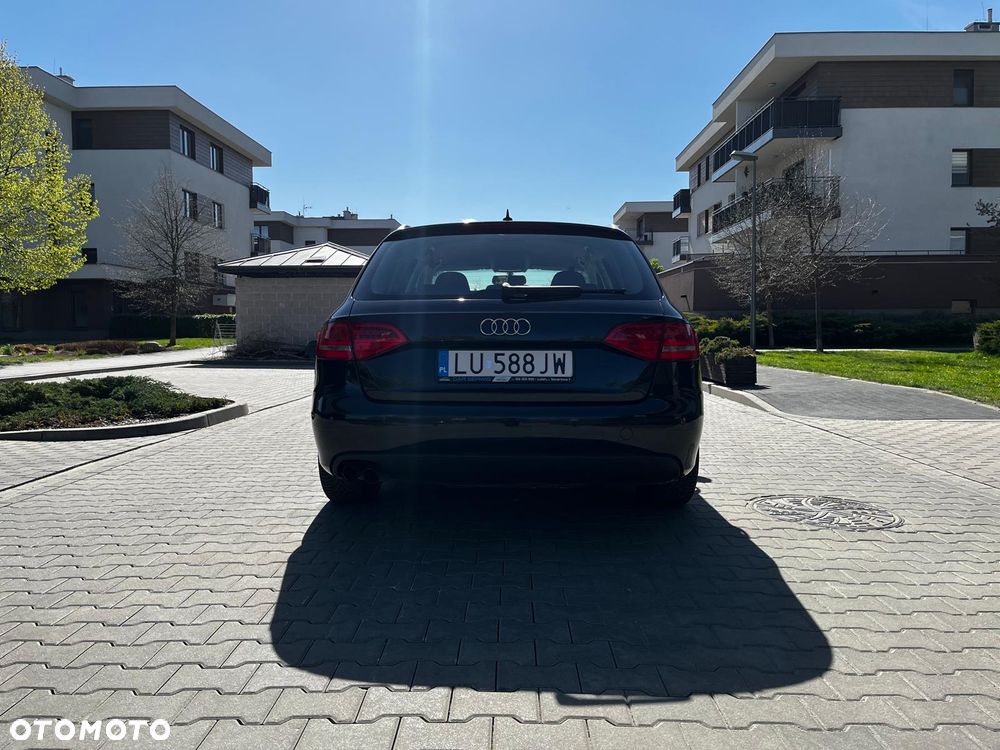 Audi A4 Avant 2.0 TDI - 6