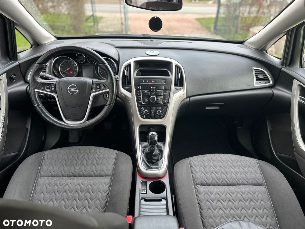 Opel Astra 1.4 Turbo - 12