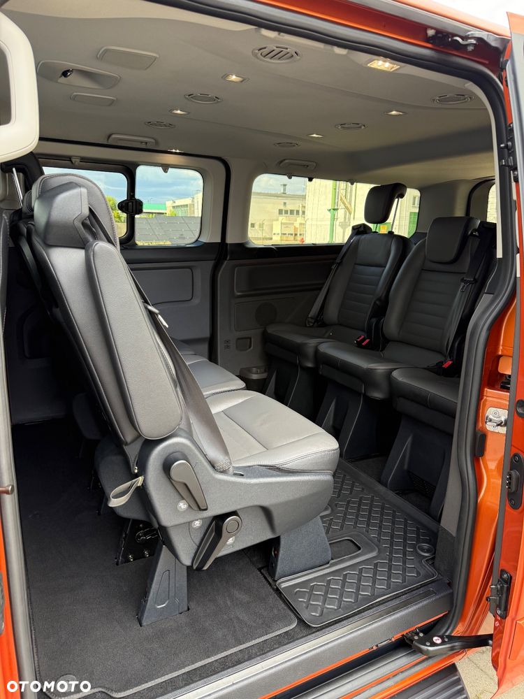 Ford Tourneo Custom 2.0 TDCi L2 Titanium SelectShift - 29