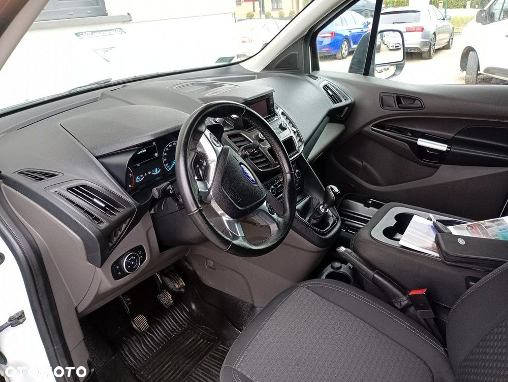 Ford Connect - 9