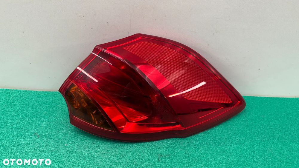 KIA CEED 2 II PRAWA LAMPA TYŁ HB BEZ LEDÓW 92402-A20 K146/30NIK - 1