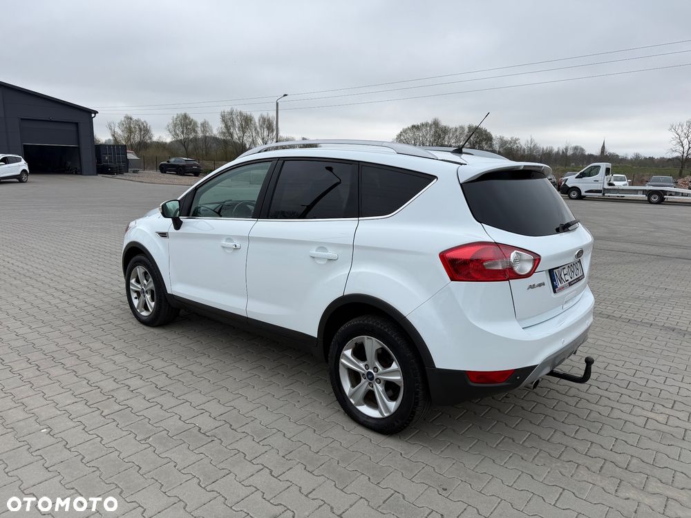 Ford Kuga 2.0 TDCi 4x4 Titanium - 10