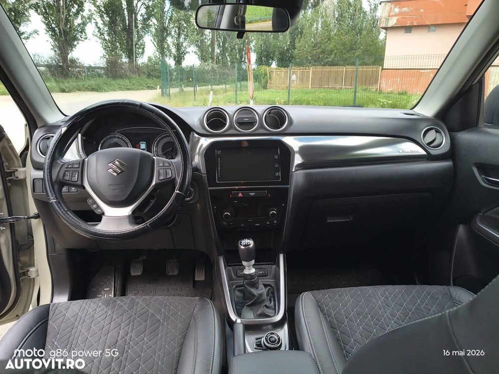 Suzuki Vitara - 8