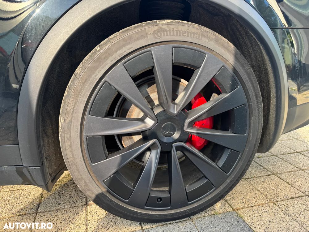 Tesla Model X Plaid - 20