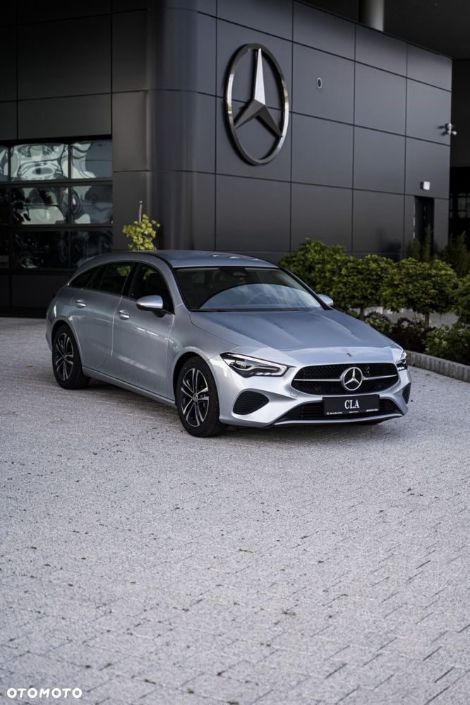 Mercedes-Benz CLA - 8