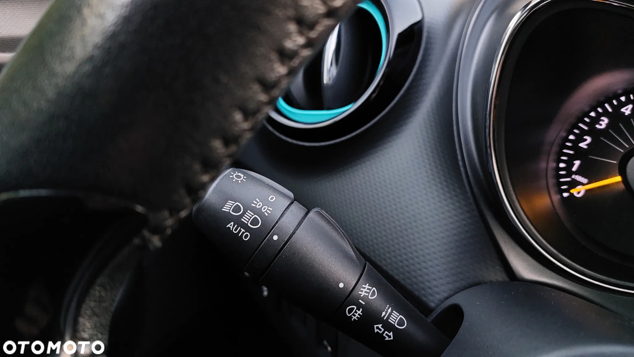 Renault Captur 1.2 Energy TCe Intens EDC EU6 - 30