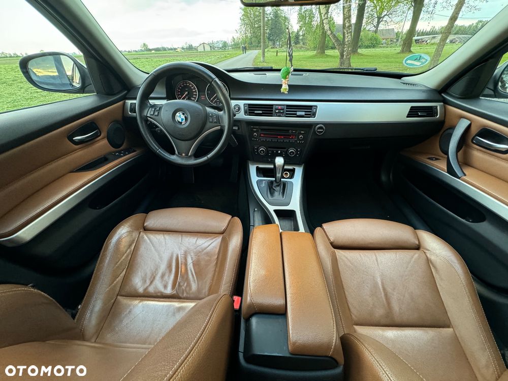 BMW Seria 3 - 16