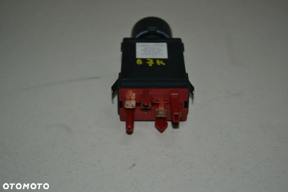 AUDI TT 8N PRZEŁĄCZNIK WŁĄCZNIK ESP 8N0927134 - 2