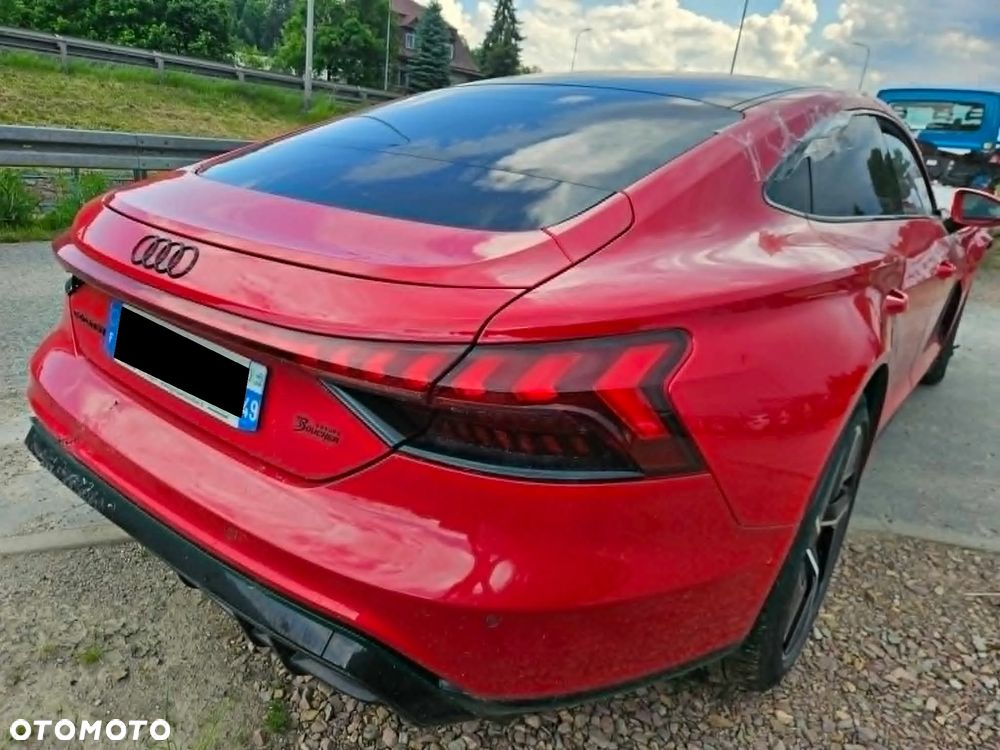 Audi e-tron GT quattro - 24