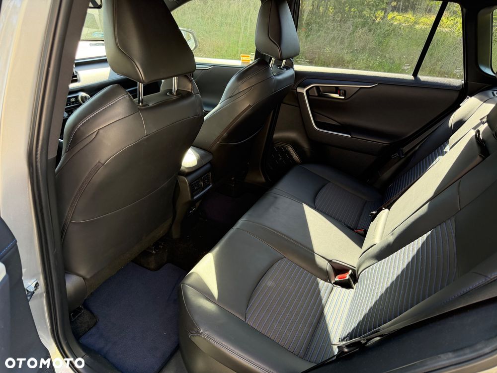 Toyota RAV4 2.5 Hybrid Selection 4x4 - 21