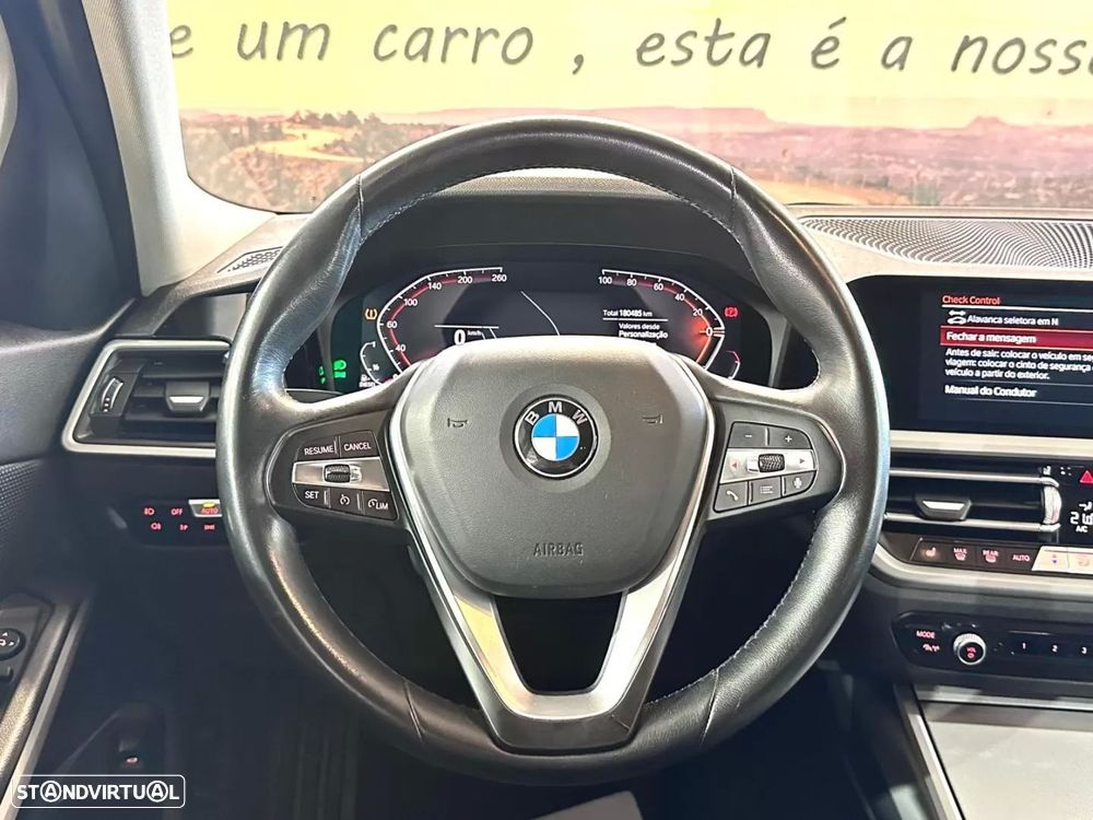 BMW 318 d Touring Aut. Advantage - 22