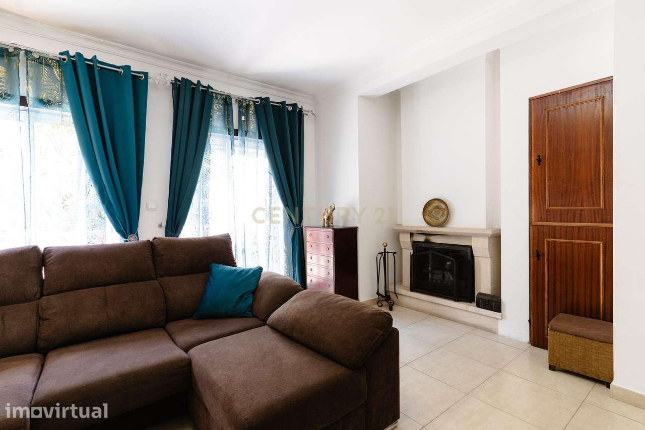 Apartamento T3, em condominio com piscina, no centro de Beja - Grande imagem: 3/46