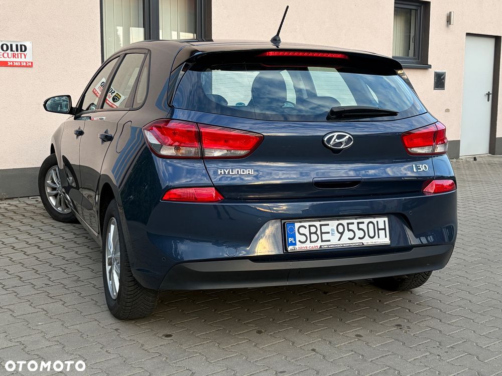 Hyundai i30 1.4 Comfort - 27