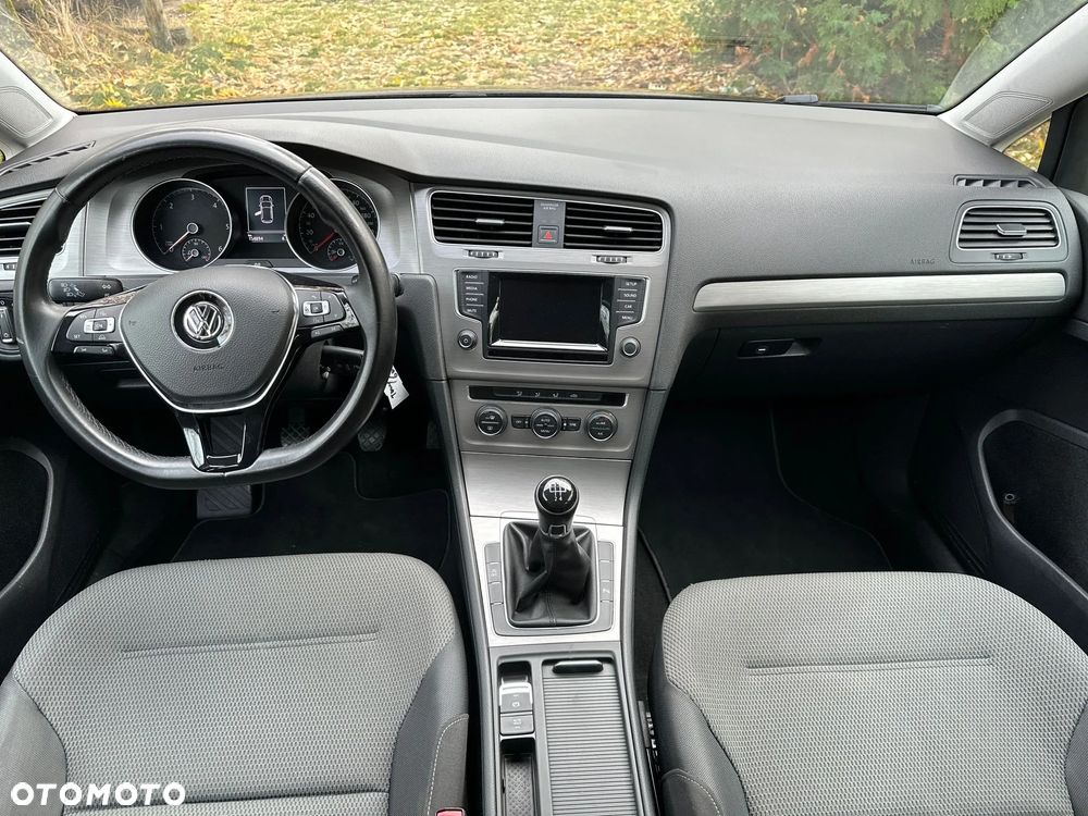 Volkswagen Golf VII 1.6 TDI BMT Comfortline - 5